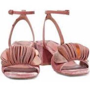 NWT Mercedes Castillo Riza appliquéd sandals sz 36